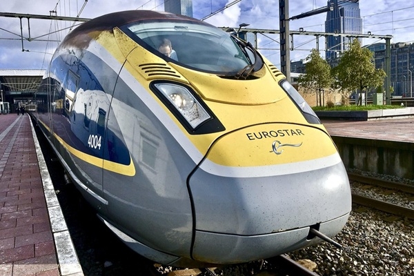 «Eurostar» atjauno tiešo satiksmi starp Amsterdamu