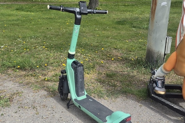 OCTA ieviešanu elektroskrejriteņiem atbalsta vairā