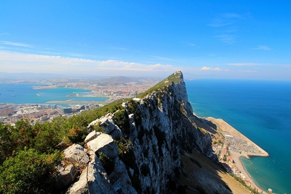 4. augusts vēsturē: Gibraltārs pāriet britu kontro