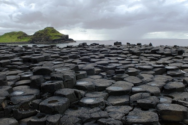 Ziemeļīrijas brīnums: «Giant’s Causeway» piesaista