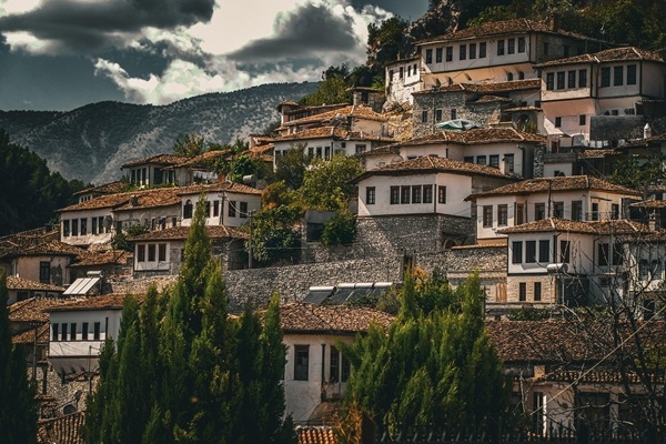 UNESCO Pasaules mantojums Albānijā — Berata un Dži