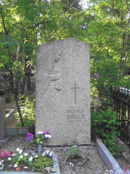 Izglītības darbinieces Valērijas Seiles (1891-1970) kapa vieta