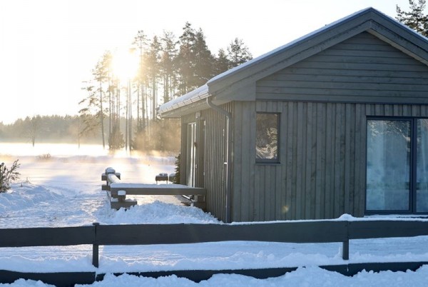 Brīvdienu māju noma. Latvija, Roja