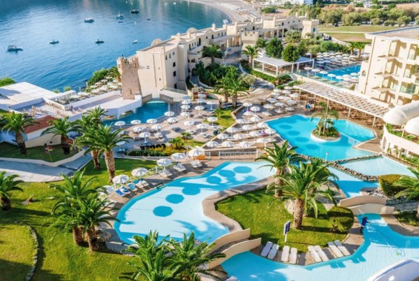 LINDOS ROYAL HOTEL