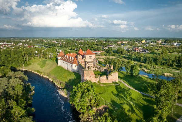 TOP 12 populārākie tūrisma objekti Bauskā