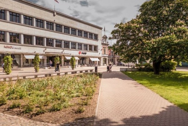 Latviešu biedrības nams aicina uz svinībām 104031 Latviešu biedrības nams aicina uz svinībām