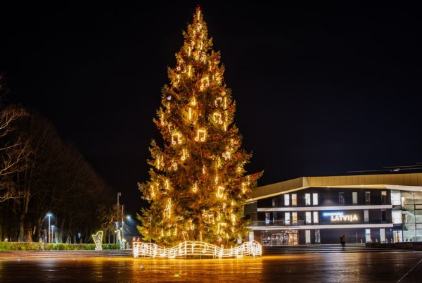 Labdarības koncerts “No debesīm es atnesu”
