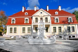 Viesnīca “Sventes muiža” TAKA