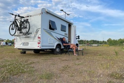 Camper Park Rēzekne – atpūta ezera krastā!