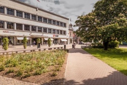 Latviešu biedrības nams aicina uz svinībām 104031 Latviešu biedrības nams aicina uz svinībām