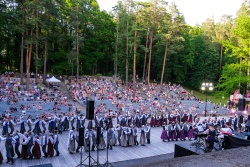 Grupas "Skyforger" koncerts Valmierā Valmieras novada Tūrisma pārvalde